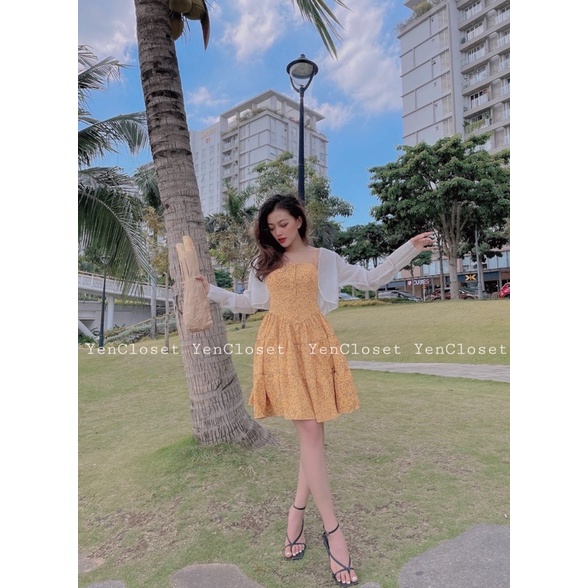 hình chính chủ YenCloset - đầm dây hoa vàng kèm áo khoác tươi tắn , xinh xắn