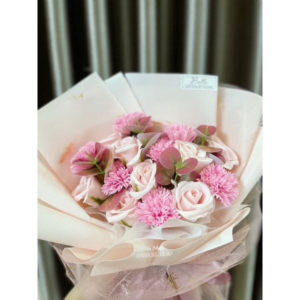 Bó hoa hồng sáp mix hoa cẩm chướng siêu đẹp tặng kèm túi + thiệp