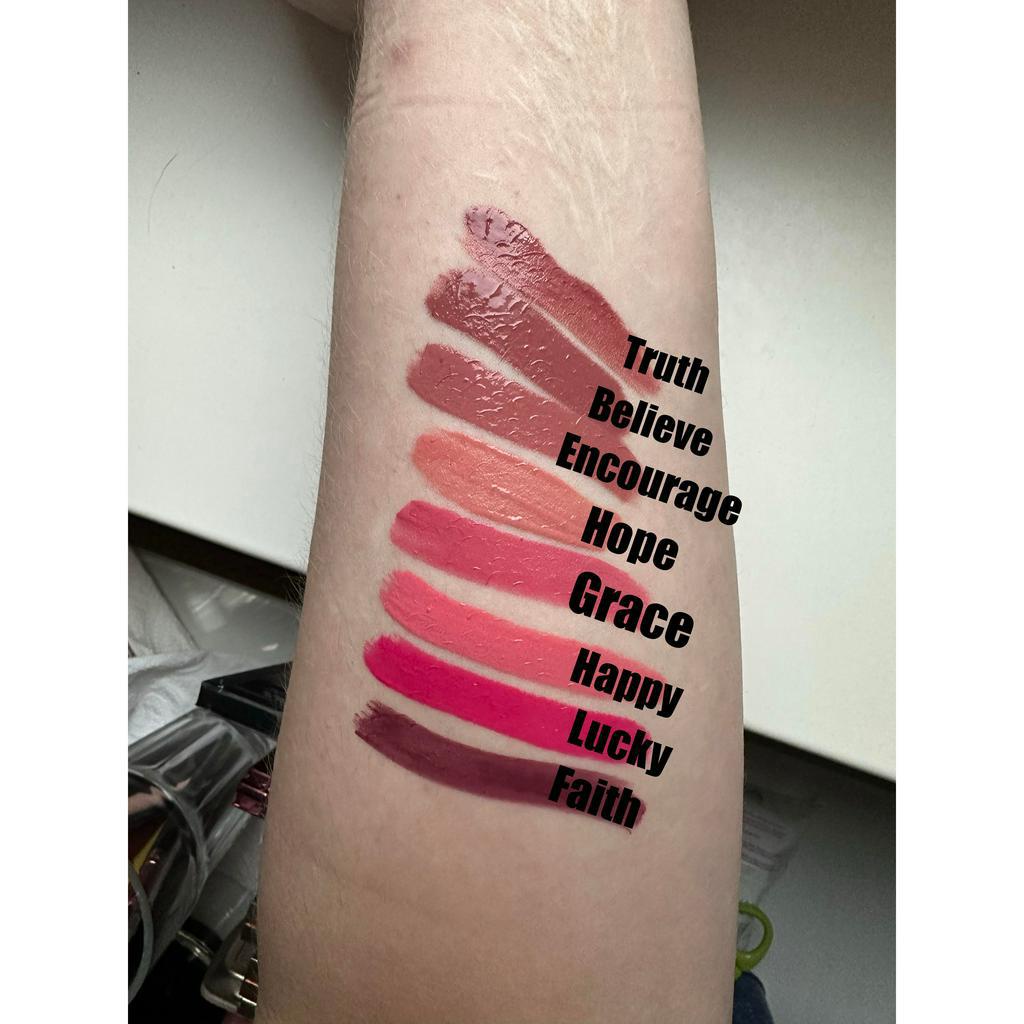 Má Hồng Kem Rare Beauty Soft Pinch Liquid Blush
