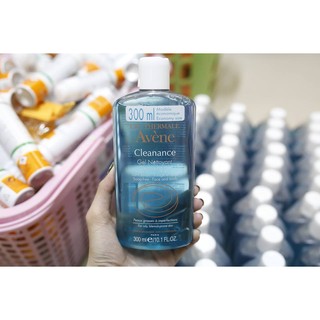 Sữa Rửa Mặt Cho Da Nhờn, Mụn Avène Cleanance Soapless Cleanser 300ml.