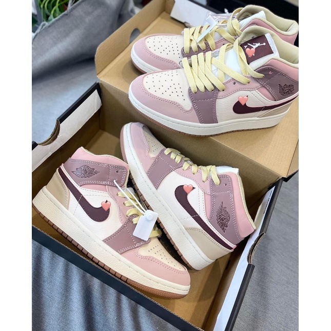 Giày thể thao sneaker hồng nâu nỉ cao cổ