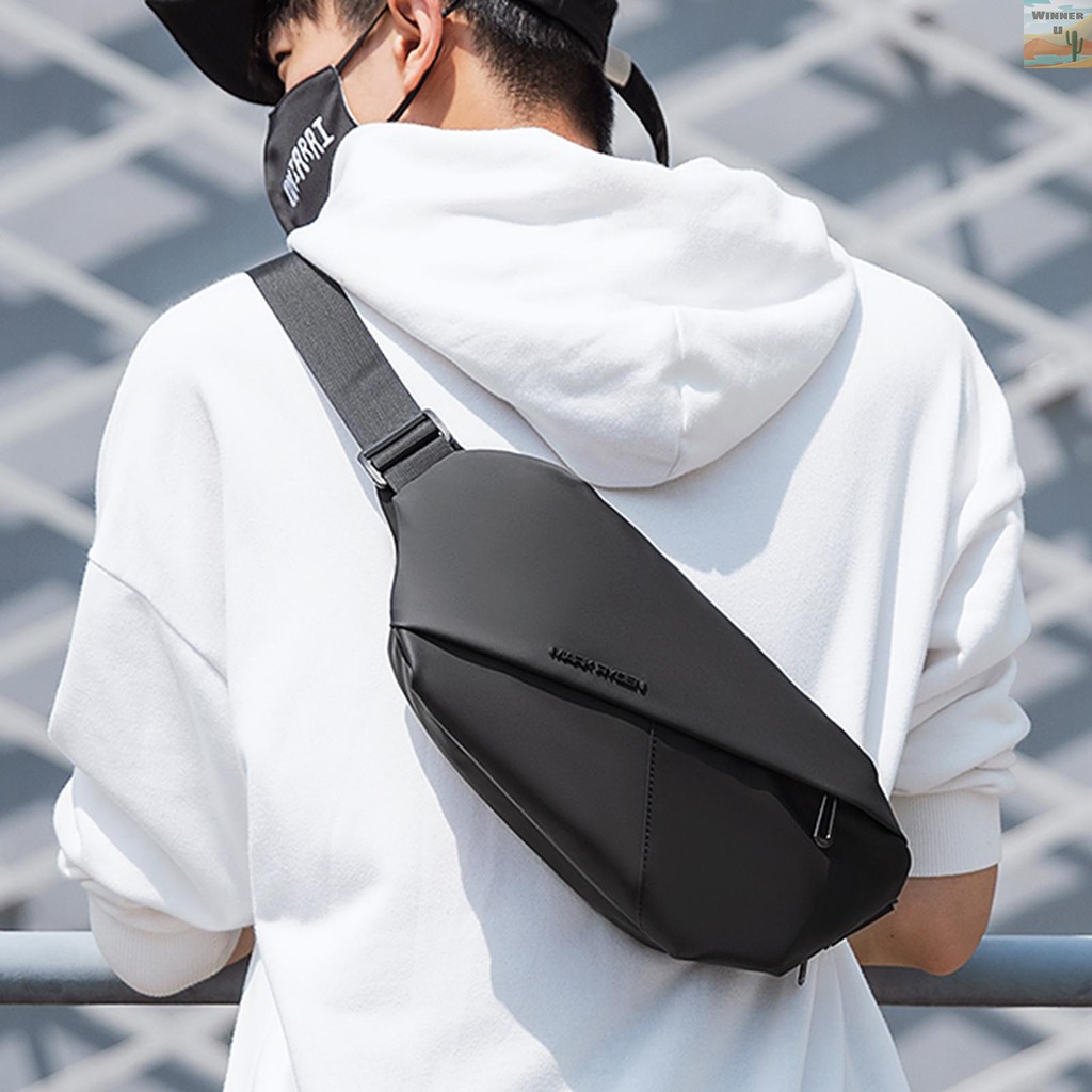 Túi đeo chéo thời trang dành cho nam | BigBuy360 - bigbuy360.vn