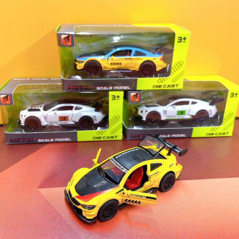 Mô hình xe thể thao kim loại tỉ lệ 1:36