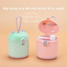 Hộp đựng ( bình ) sữa bột cho bé đi ra ngoài