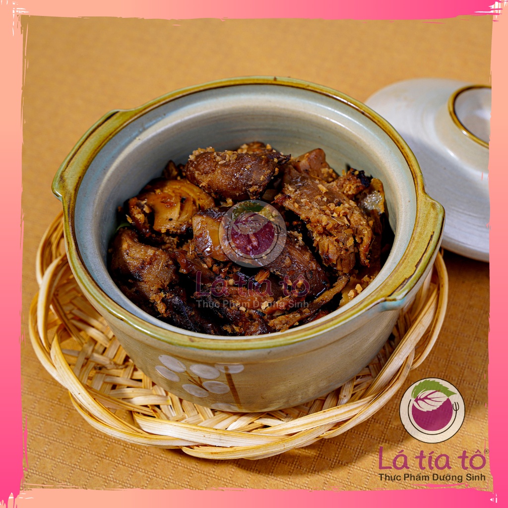 CHÂN NẤM KHO RIỀNG ĐÔNG LẠNH - LÁ TÍA TÔ