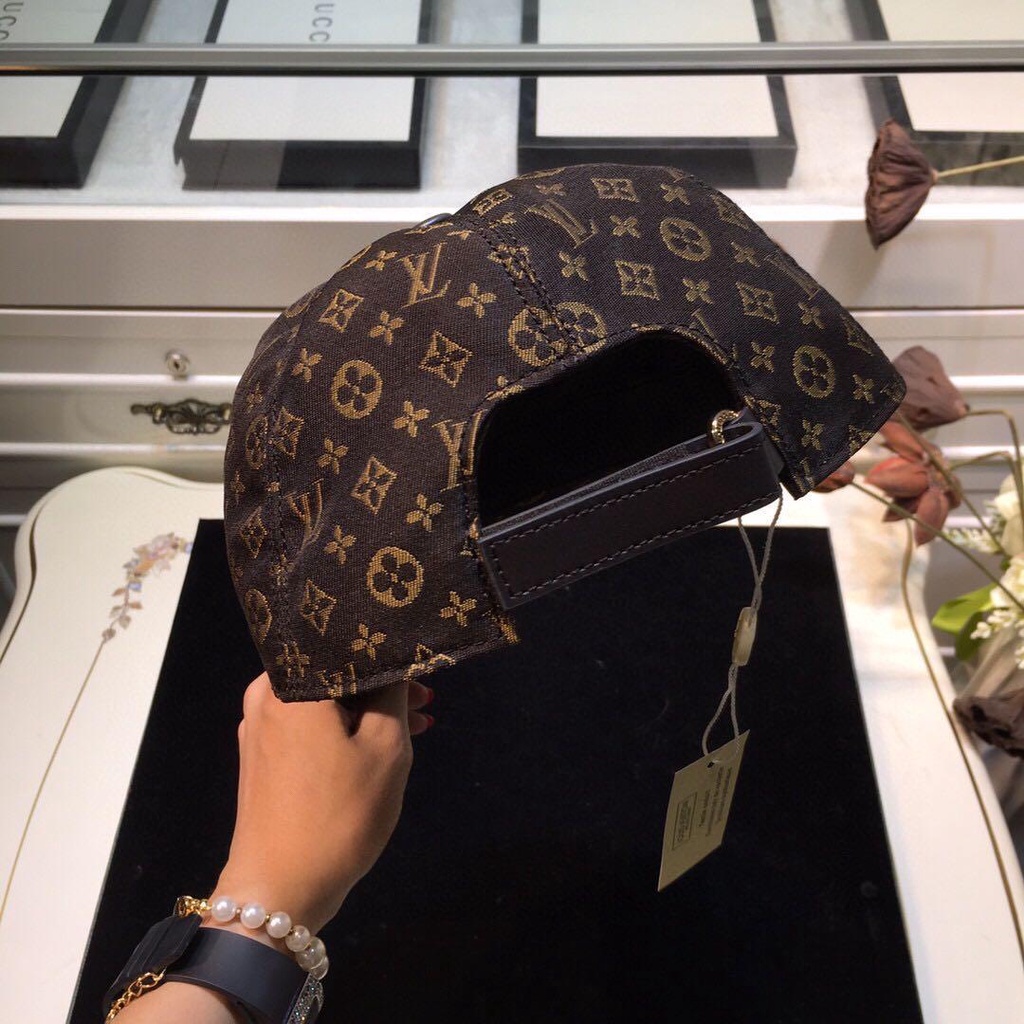 Mũ Lưỡi Trai Thể Thao Họa Tiết Lv Cá Tính Cho Nam Nữ