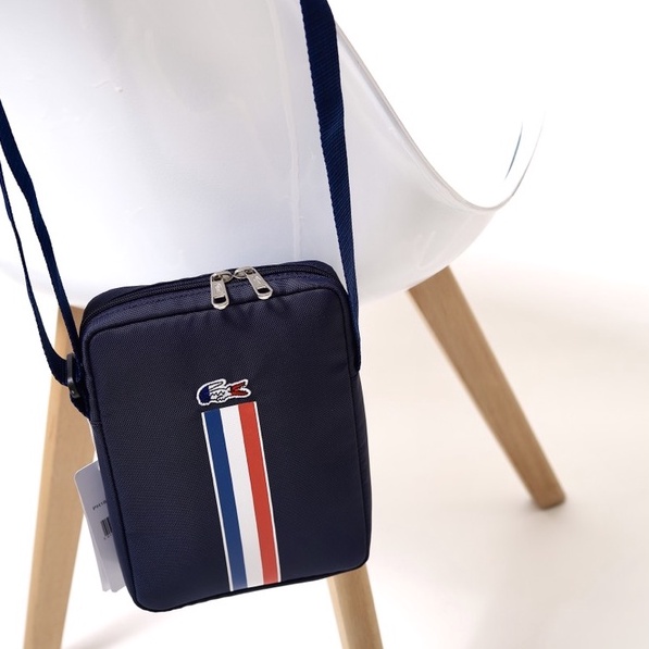 Túi đeo chéo Lacoste Tricolor - size  22 x 17 cm, vải canvas cao cấp chống thấm, phụ kiện cá tính