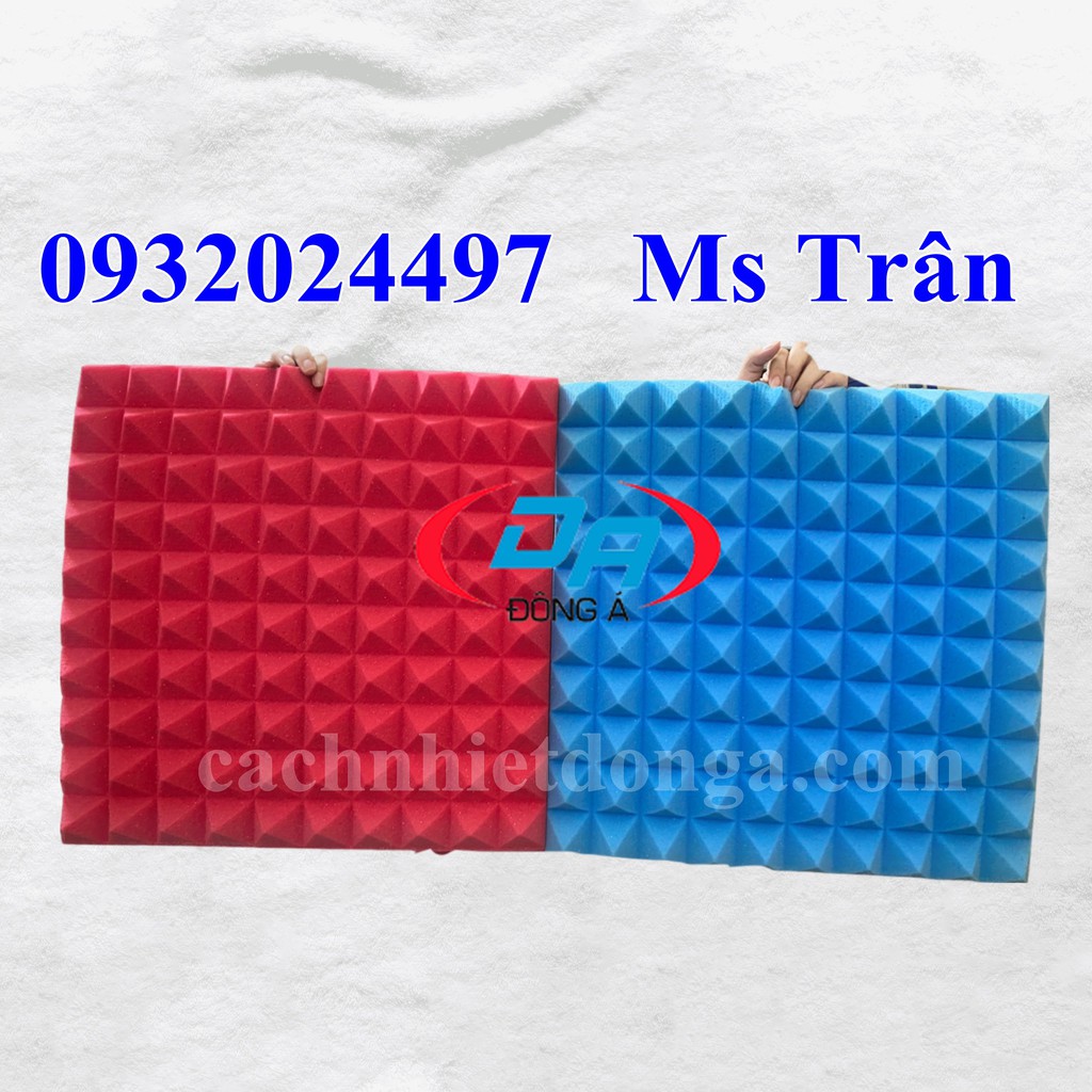 Mút kim tự tháp  tiêu âm kích thước 50 x 50 x 5cm