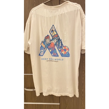 Áo Thun Missout deep sea world cond 9. size M