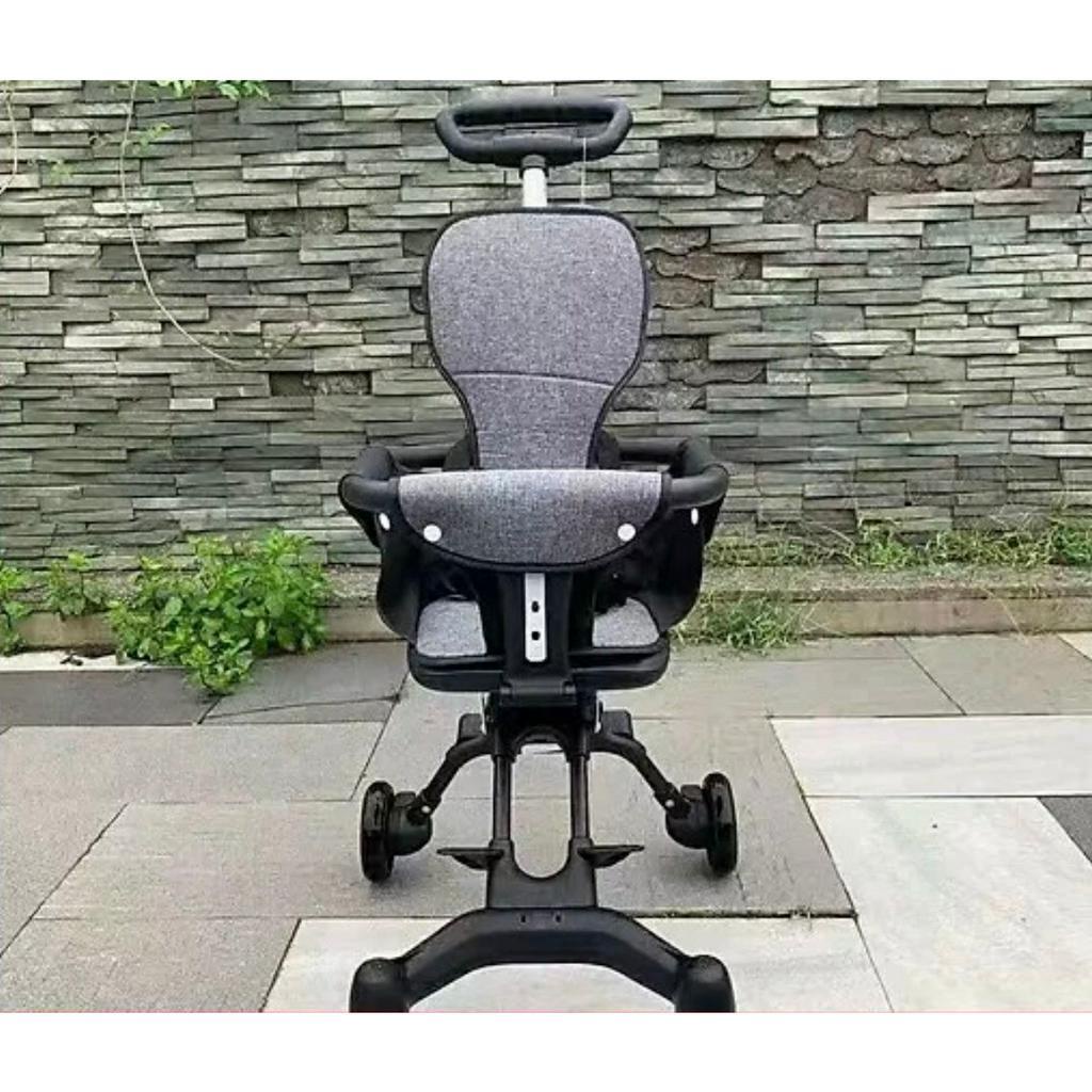 Xe đẩy gấp gọn xoay 2 chiều, khóa bánh xe