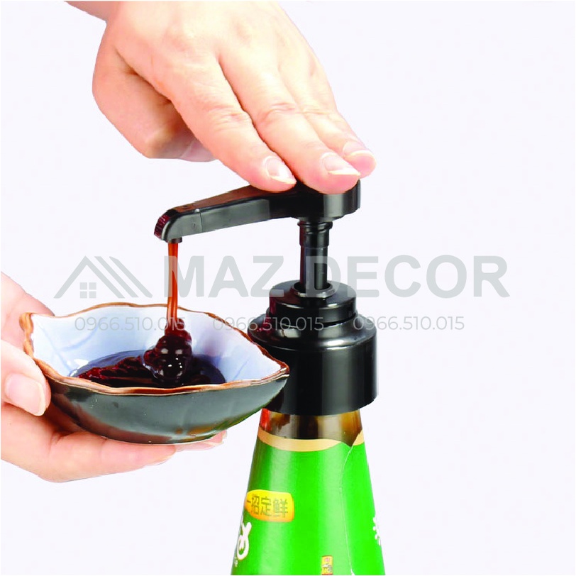 Vòi nhựa bơm siro- Vòi nhấn MÀU ĐEN, cho dầu ăn vào chai, nước sốt gia vị