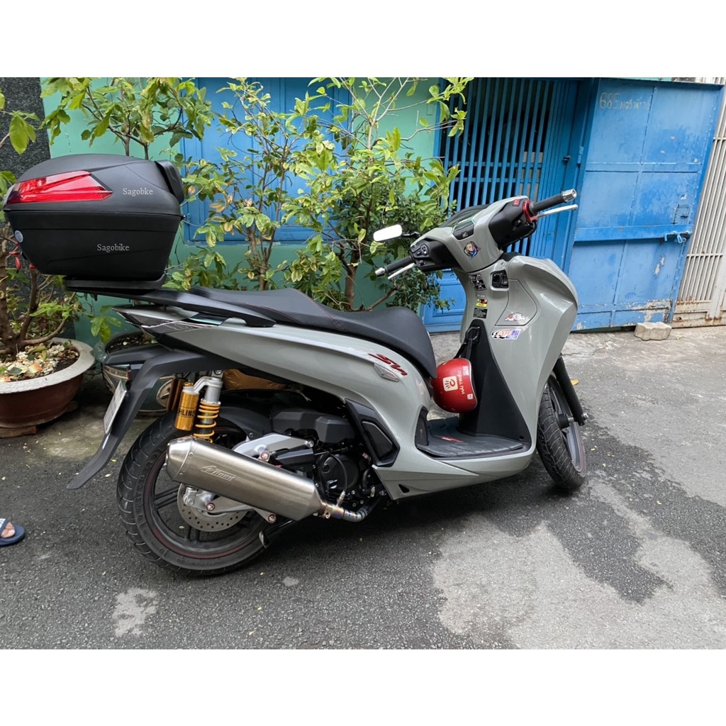 Thùng givi B34N kèm tựa lưng BB42N và bộ kit gắn trực tiếp trên cảng xe SH 350i , hàng givi chính hãng, bảo hành 2 năm