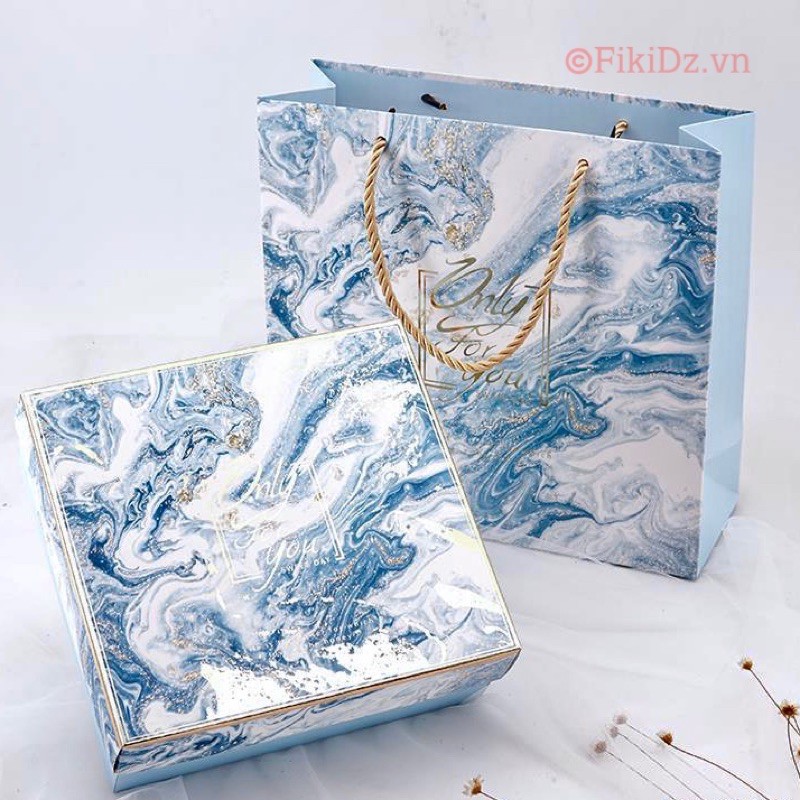 SỈ 25K Set Hộp quà tặng Valentine &amp; túi giấy mĩ phẩm socola sz L