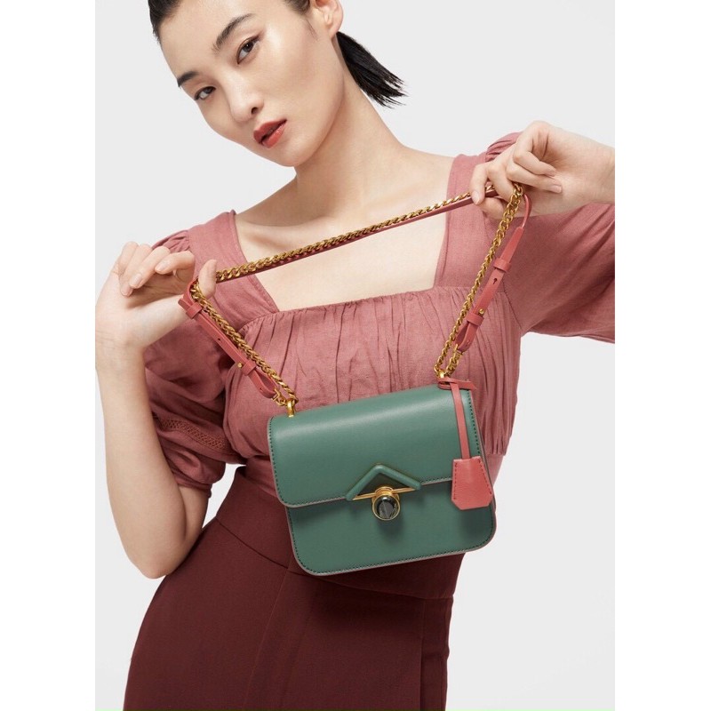 Túi CNK dáng hộp mẫu mới 2020