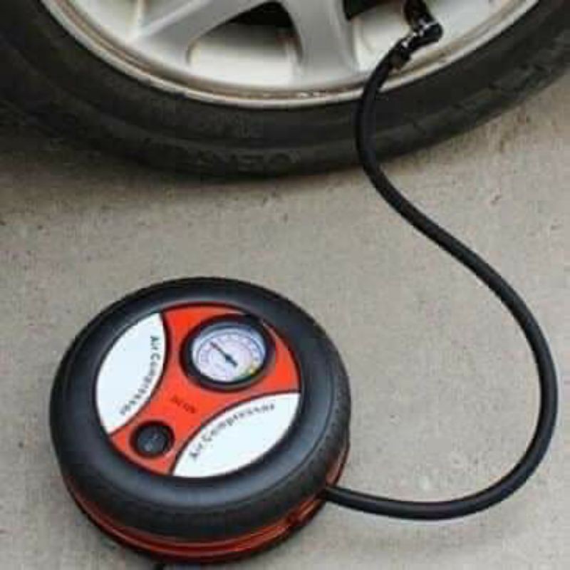 Bơm lốp oto hình bánh xe