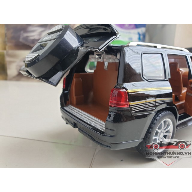 Xe mô hình Toyota Prado, tỉ lệ 1:24