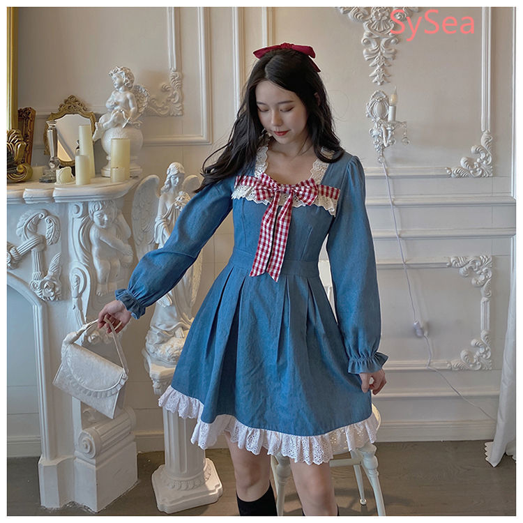 Đầm denim phối ren thiết kế phong cách lolita