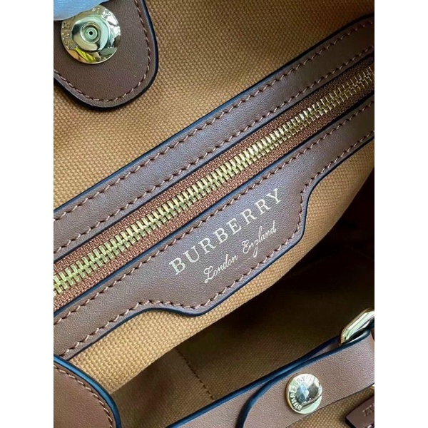 Túi BURBERRY siêu xịn