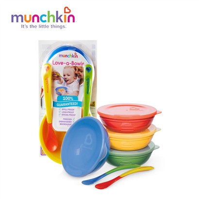 Munchkin - Bộ 4 bát có nắp, 2 thìa mềm