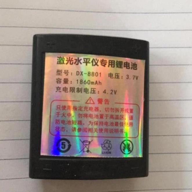 Pin sạc máy cân bằng Laser 5 tia loại tốt