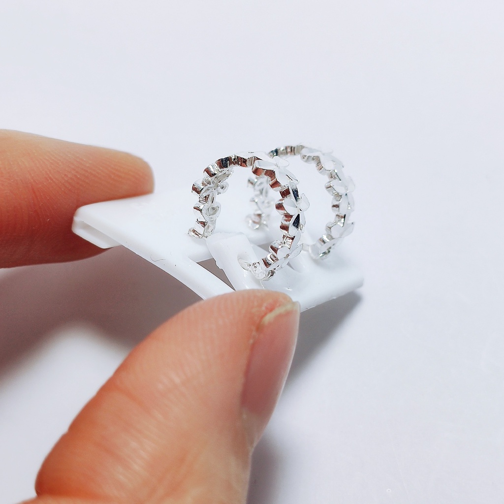 Khuyên tai bạc khuyên tròn sát tai vòng hình bông hoa siêu sáng Van Jewelry V10060