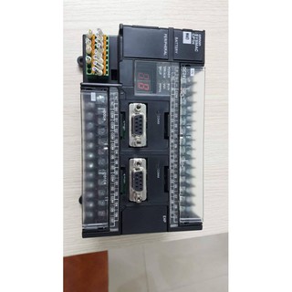 PLC CP1H-XA40DT1-D