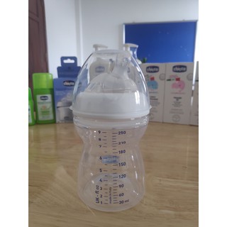 Bình sữa Chicco 250ml núm nghiêng Pisa Natural Feeling 2M+
