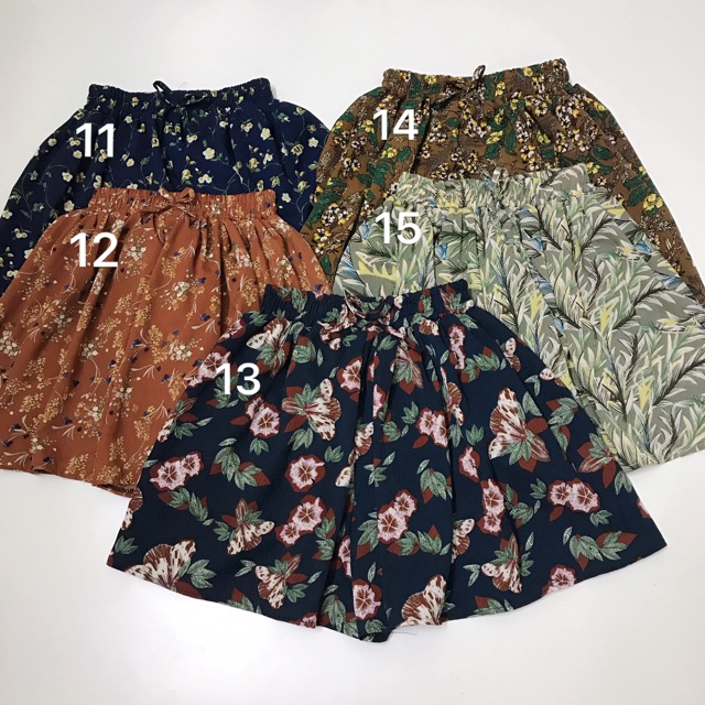 [Sale Quần sooc hoa nữ ống rộng | BigBuy360 - bigbuy360.vn