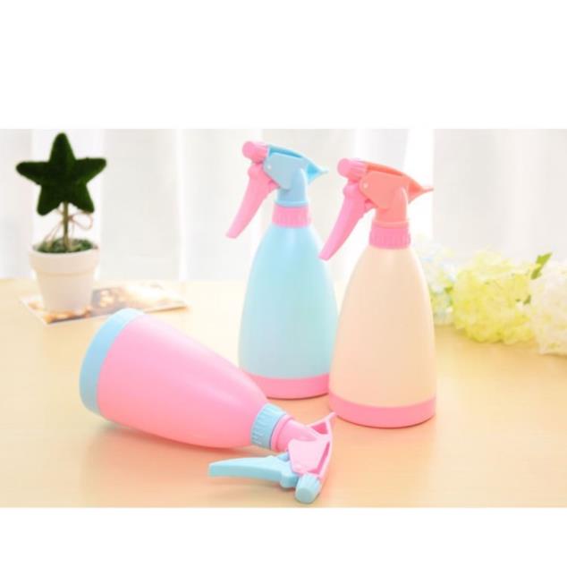 Bình xịt nước tưới cây phun sương mẫu mã đẹp