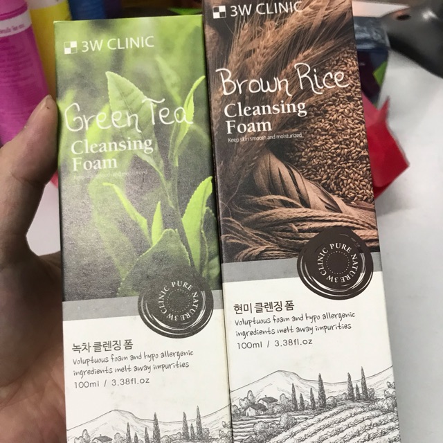Sữa rửa mặt 3w clinic Hàn Quốc
