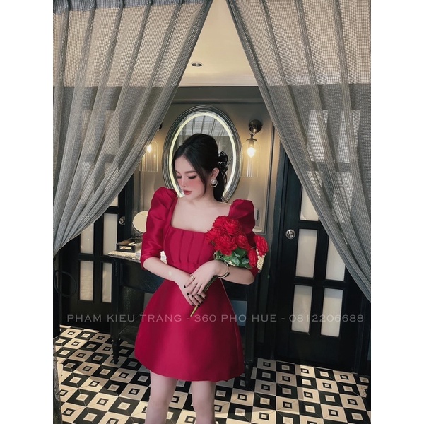 Đầm tacta tay phồng