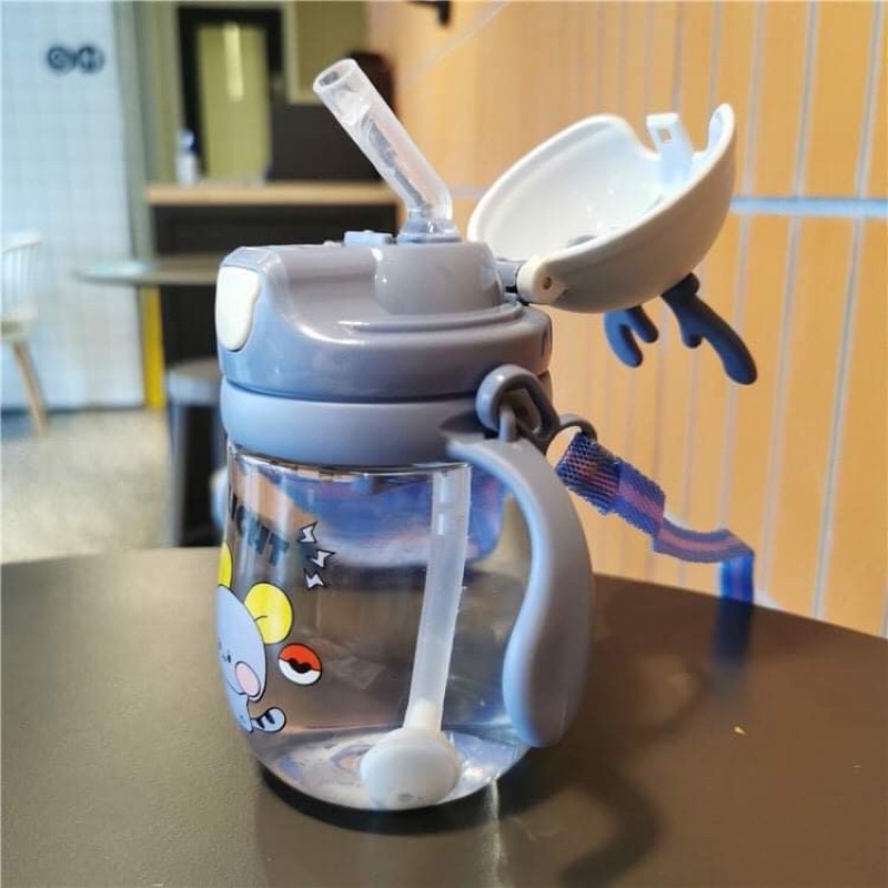 Bình tập uống nước cho bé hình sừng có dây đeo dung tích 300ml (có van chống sặc)