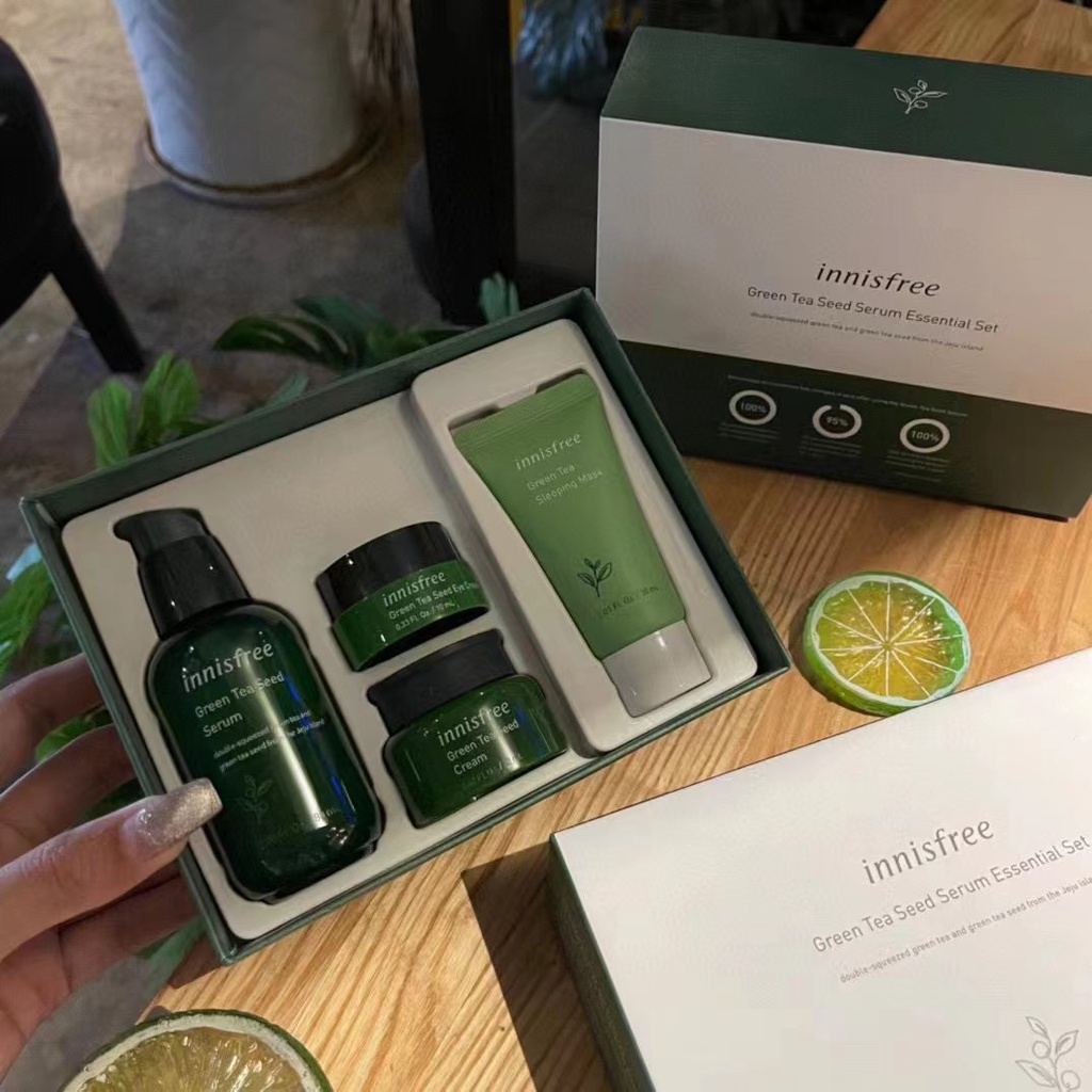 Bộ mỹ phẩm dưỡng da Innisfree thành phần trà xanh