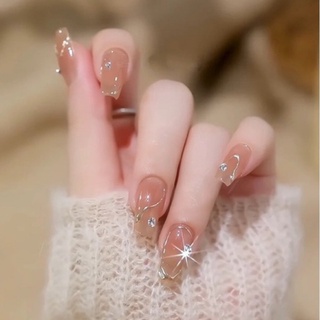 Nail box thiết kế nhẹ nhàng charm nhẫn sang chảnh