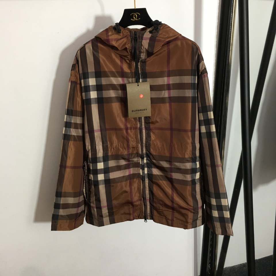 Áo khoác nữ thời trang cao cấp Burberry BBR thiết kế kẻ sọc