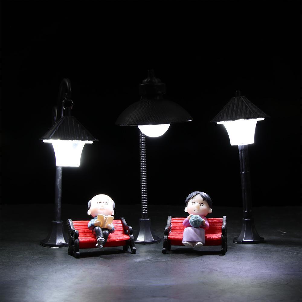 Mô Hình Đèn Đường Mini Phong Cách Cổ Điển 1 Cho Trang Trí Tiểu Cảnh