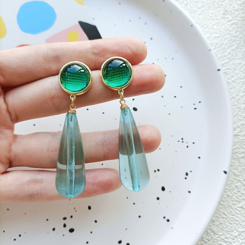Đôi khuyên tai PINKDUDU PD634 thiết kế hình giọt nước acrylic trong suốt thời trang retro dành cho nữ