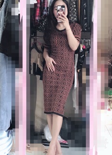 Váy len body fendi