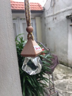 LỌ ĐỰNG TINH DẦU DẠNG TREO NÚT GỖ