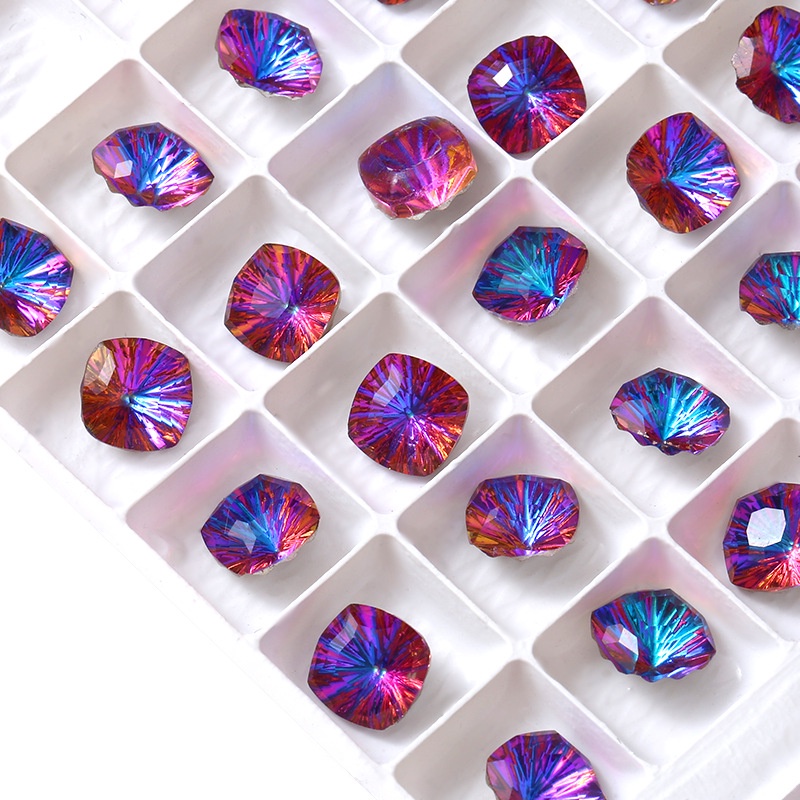 Hộp Phụ Kiện Đá 3D Trang Trí Móng Tay 8*8 Fat