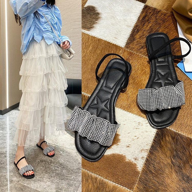 Giày Xăng Đan Nữ Quai Ngang Đế Bằng Thời Trang