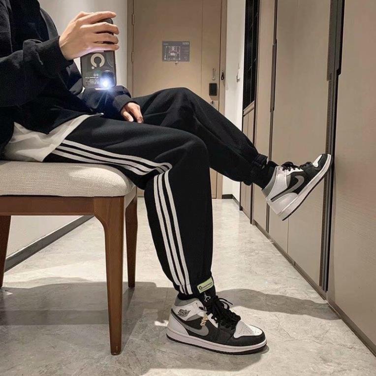 [Xả kho] Quần Jogger 3 Sọc Phong Cách Hip Hop Thời Trang(Hàng Sẵn)