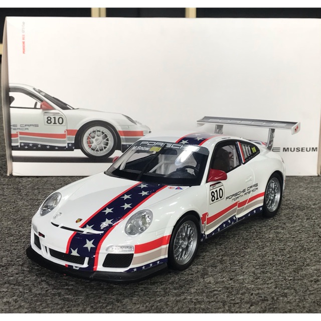 Xe Mô Hình PORSCHE 911 GT3 CUP  - Tỉ lệ : 1:18  - Hãng sản xuất : Welly bản đặc biệt