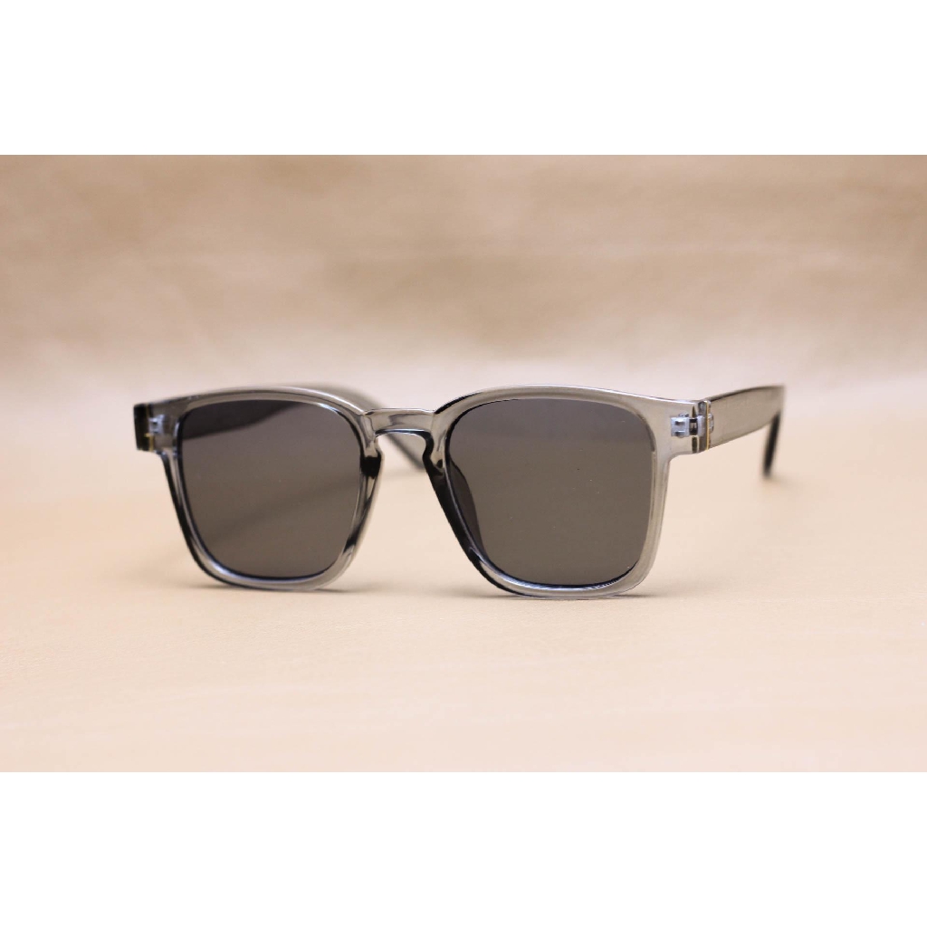 [Mã FAMALLT5 giảm 15% đơn 150K] Kính Mát Nhựa Unisex Shady MN1089 (Nhiều Màu) | BigBuy360 - bigbuy360.vn