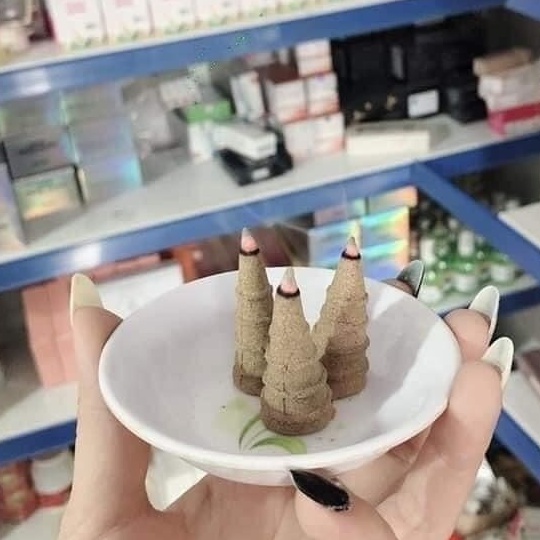 Hộp Nụ đuổi muỗi thảo dược 100% TỰ NHIÊN ( vỏ bưởi, cam, sả, bồ kết,...)