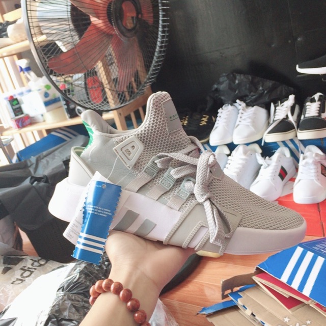 Giày thể thao EQT 2018