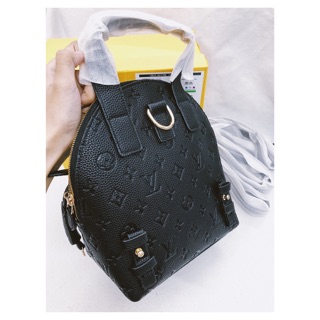 44.Balo LV MoonBackpack Black