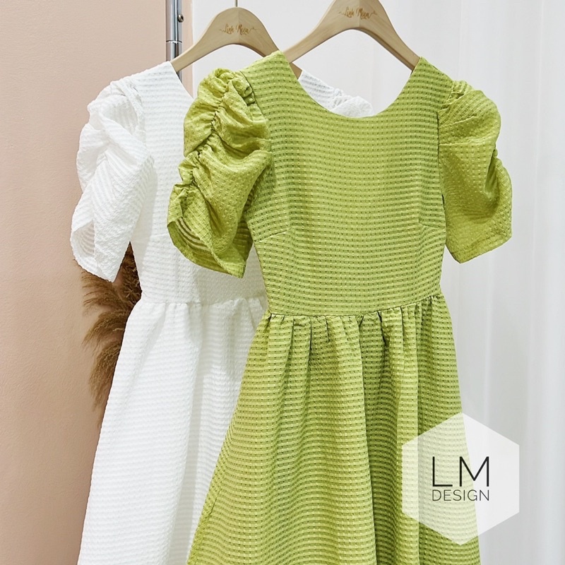 [ 𝐅𝐑𝐄𝐄 𝐒𝐇𝐈𝐏 ] VÁY CỔ TRÒN TAY BỒNG• CHẤT XỐP KẺ CHUẨN MẪU CÓ 2 MÀU ĐẸP LẮM Ạ