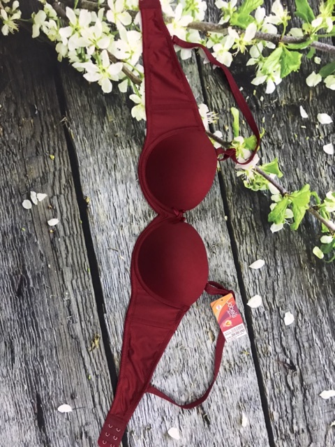 Áo ngực jobelli 2322 giá tem cty 205k- SALE 150k QUẢ TRƠN,CÚP NGANG CÓ TÚI