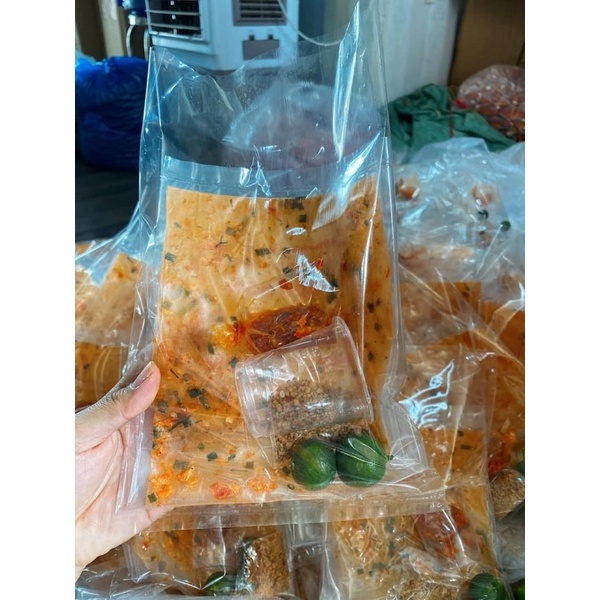 Bánh tráng dẻo tôm cay